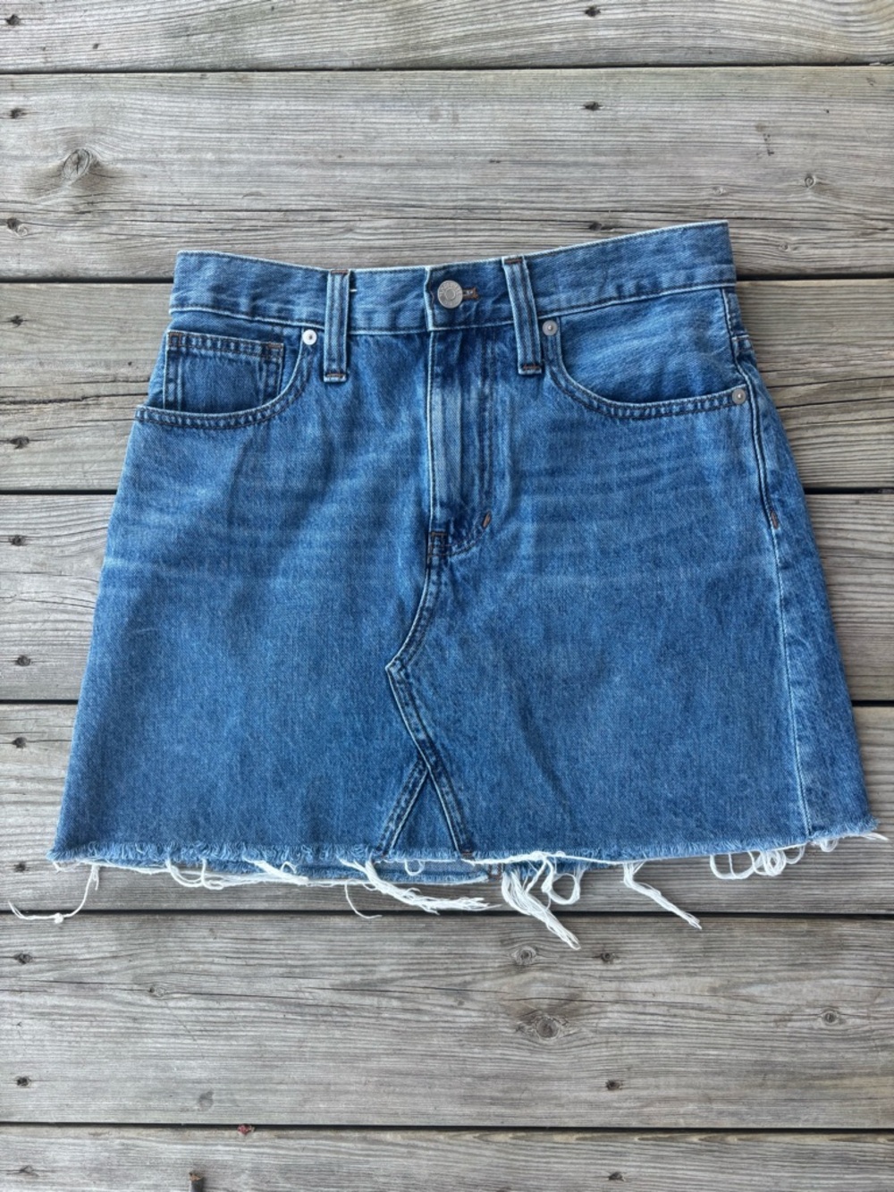 SOLD Madewell A-Line Denim Mini Skirt Size 26 Light Wash Raw Hem Rigid